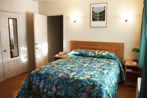 Sunrise Inn 털록 외부 사진